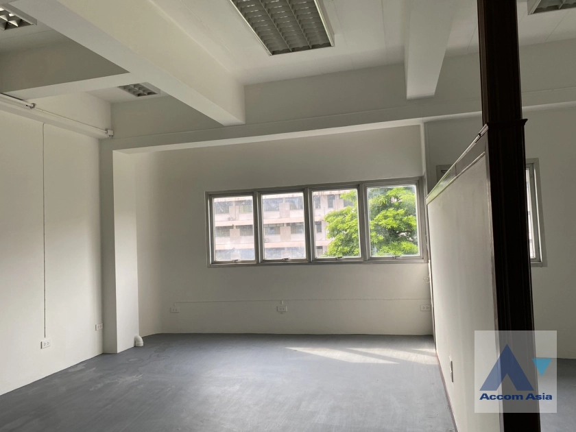 9  Building For Rent in Sathorn ,Bangkok BTS Chong Nonsi AA42014