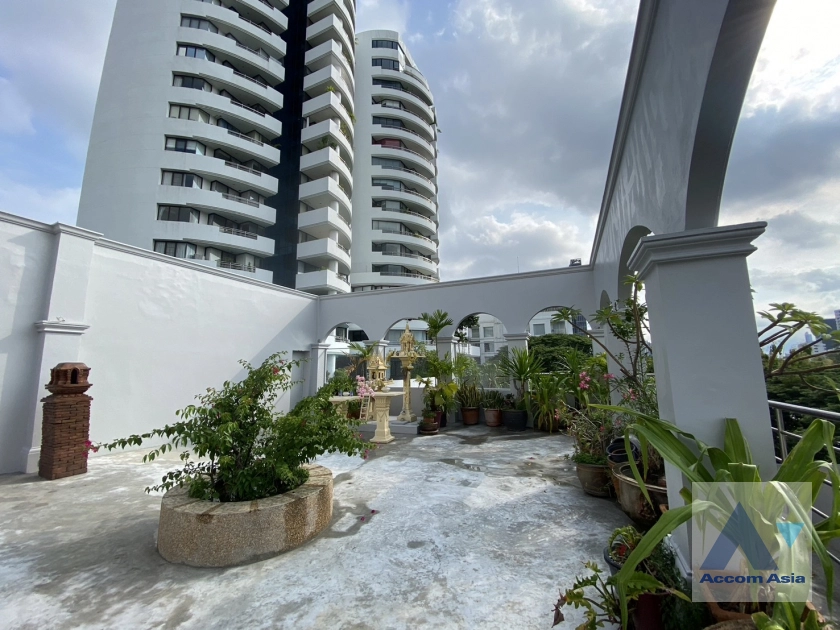 18  Building For Rent in Sathorn ,Bangkok BTS Chong Nonsi AA42014