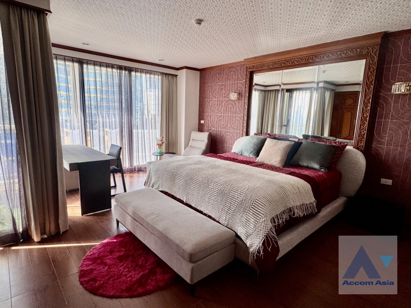 10  2 br Condominium for rent and sale in Sukhumvit ,Bangkok BTS Asok - MRT Sukhumvit at Las Colinas AA42015