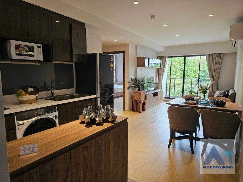 unit 2 Bedrooms  Condominium For Rent in Sukhumvit, Bangkok  near BTS Thong Lo (AA42016)