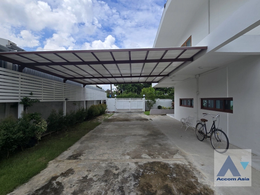 16  2 br House For Rent in Lat Phrao ,Bangkok MRT Lat Phrao AA42030