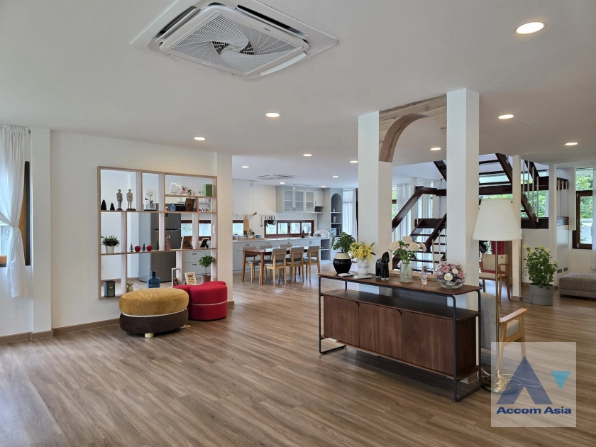 4  2 br House For Rent in Lat Phrao ,Bangkok MRT Lat Phrao AA42030