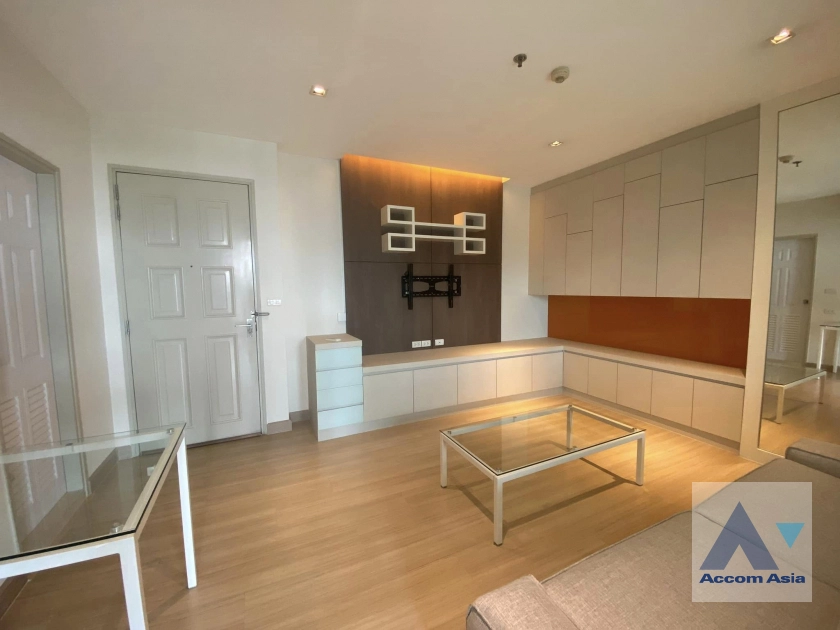 unitFully Furnished |  1 Bedroom  Condominium For Rent in Silom, Bangkok  near BTS Chong Nonsi (AA42070)
