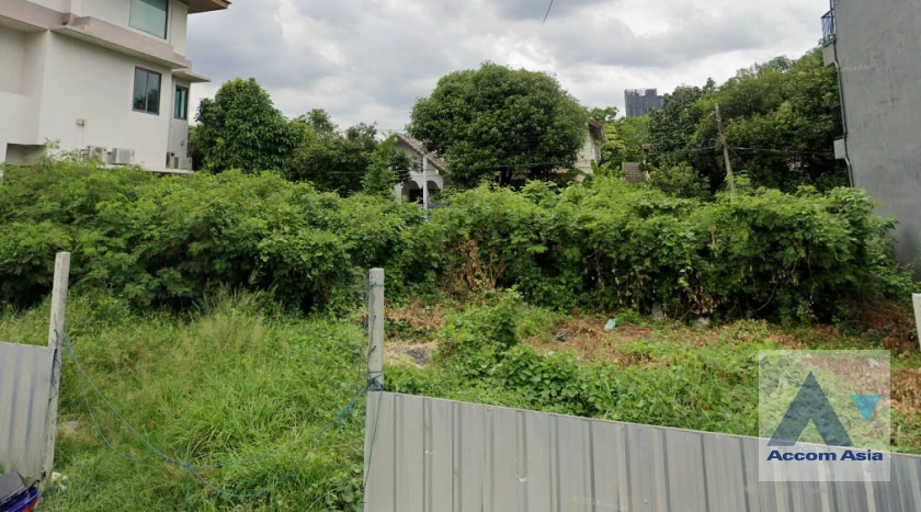  2  Land for rent and sale in Sukhumvit ,Bangkok BTS Punnawithi AA42076