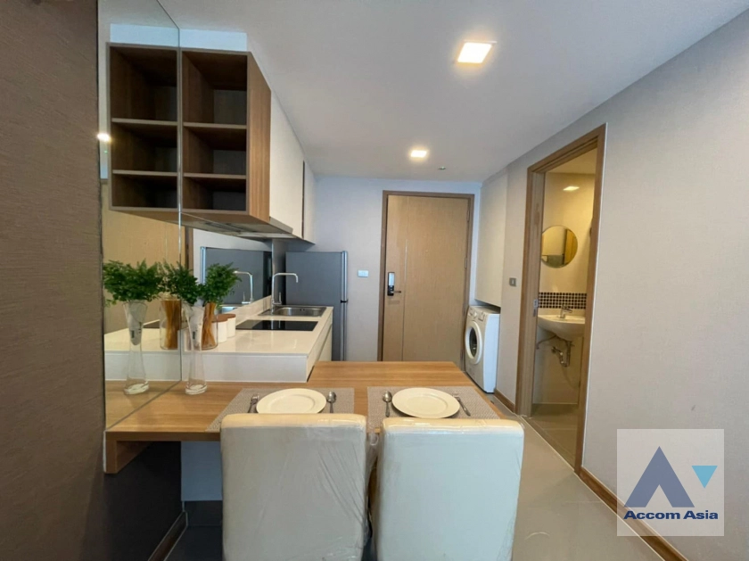 unitFully Furnished |  1 Bedroom  Condominium For Sale in Sukhumvit, Bangkok  near BTS Nana (AA42082)