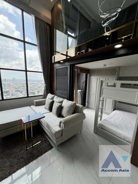 unit 1 Bedroom  Condominium For Rent in Sathorn, Bangkok  near BTS Chong Nonsi (AA42106)