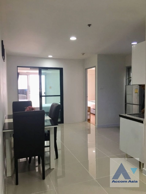 unit 2 Bedrooms  Condominium For Rent in Sukhumvit, Bangkok  near BTS Phrom Phong (AA42112)