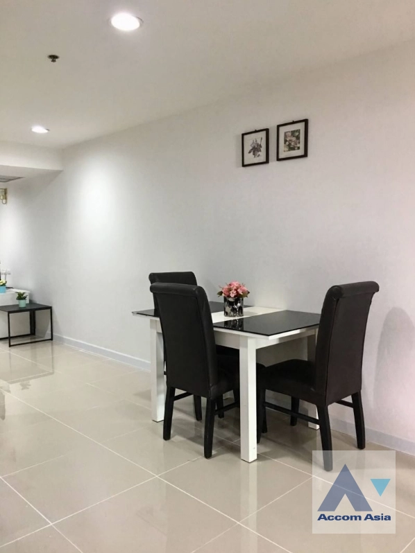 unit 2 Bedrooms  Condominium For Rent in Sukhumvit, Bangkok  near BTS Phrom Phong (AA42112)
