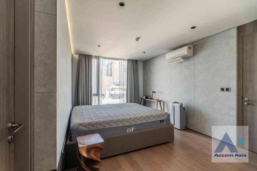 8  3 br Condominium For Rent in Ploenchit ,Bangkok BTS Ratchadamri - MRT Silom at Klass Sarasin-Rajdamri AA42119