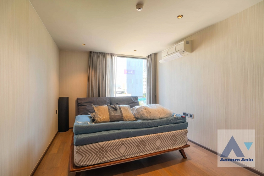 13  3 br Condominium For Rent in Ploenchit ,Bangkok BTS Ratchadamri - MRT Silom at Klass Sarasin-Rajdamri AA42119