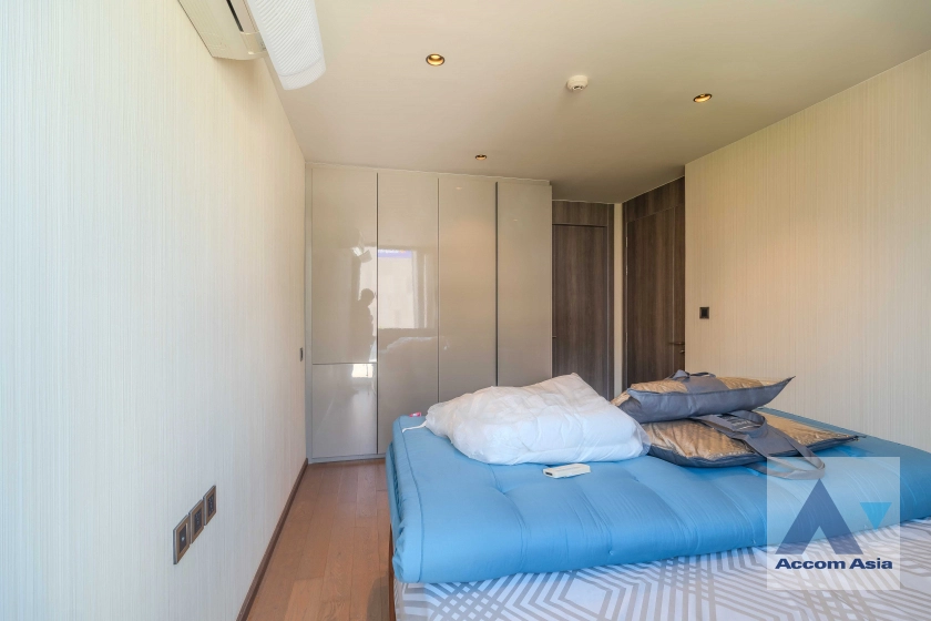 14  3 br Condominium For Rent in Ploenchit ,Bangkok BTS Ratchadamri - MRT Silom at Klass Sarasin-Rajdamri AA42119