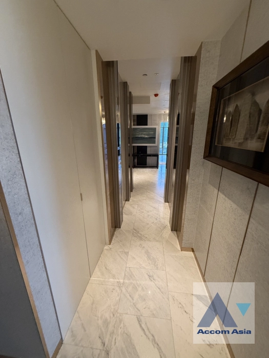 16  3 br Condominium for rent and sale in Sathorn ,Bangkok BTS Saphan Taksin at Four Seasons Private Residences AA42122