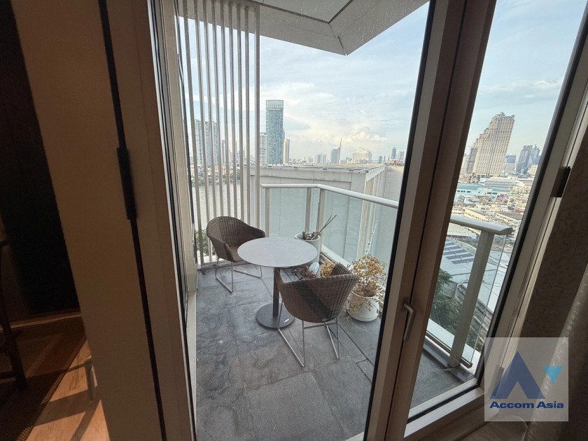 4  3 br Condominium for rent and sale in Sathorn ,Bangkok BTS Saphan Taksin at Four Seasons Private Residences AA42122