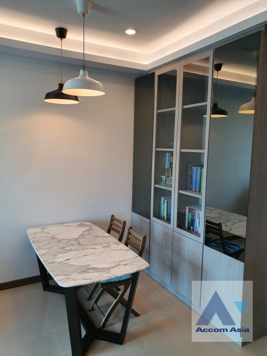 unit 1 Bedroom  Condominium For Sale in ,   near BTS Victory Monument (AA42128)
