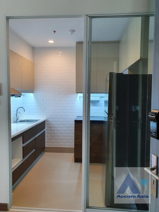 unit 1 Bedroom  Condominium For Sale in ,   near BTS Victory Monument (AA42128)