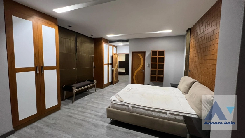 16  5 br House for rent and sale in Sukhumvit ,Bangkok BTS Phrom Phong AA42137