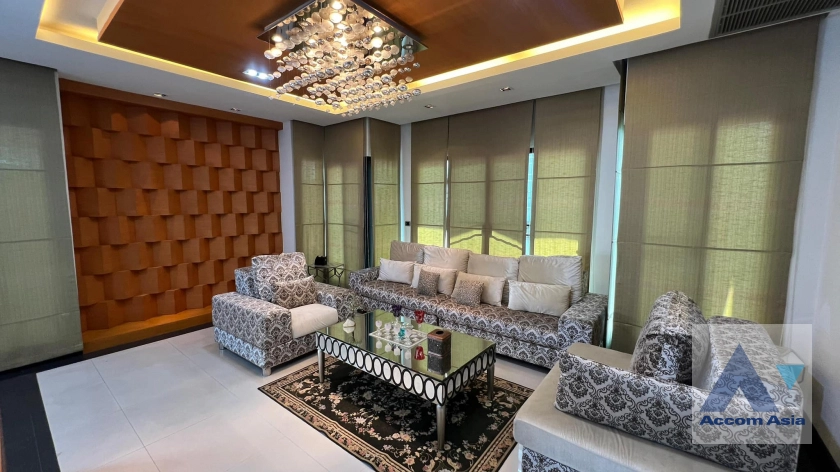 unitHome Office | Striking Loft-Style Home with Bold Red-Black Interiors (AA42137)