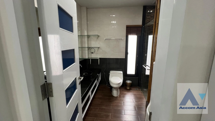 23  5 br House for rent and sale in Sukhumvit ,Bangkok BTS Phrom Phong AA42137