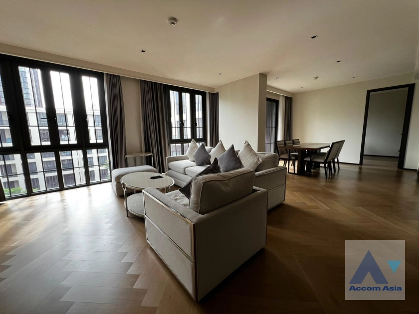 unitFully Furnished, Luxury |  2 Bedrooms  Condominium For Rent in Sukhumvit, Bangkok  near BTS Ekkamai (AA42139)