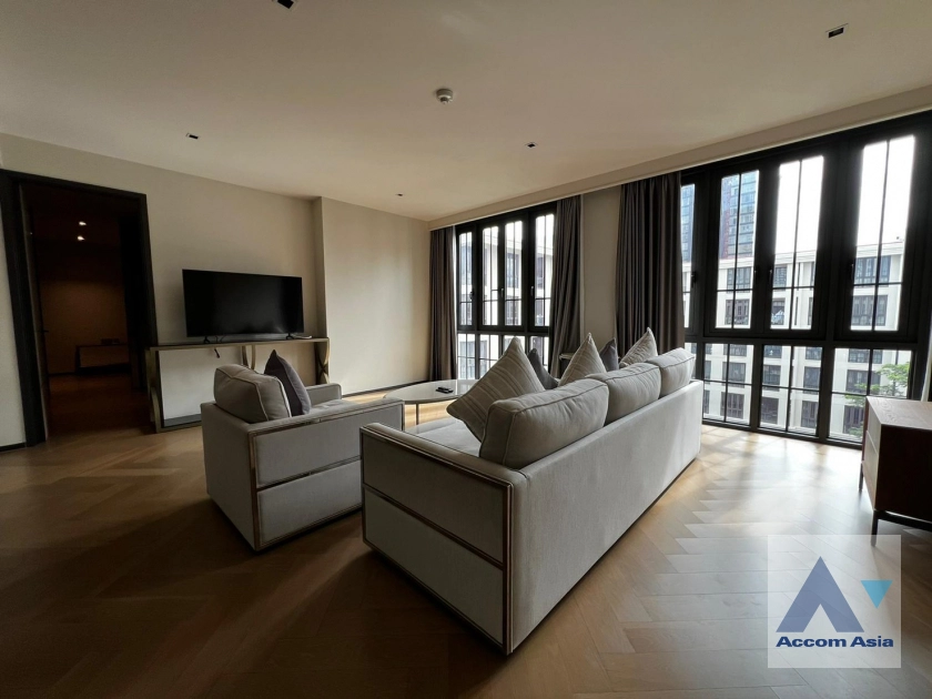 unitFully Furnished, Luxury |  2 Bedrooms  Condominium For Rent in Sukhumvit, Bangkok  near BTS Ekkamai (AA42139)