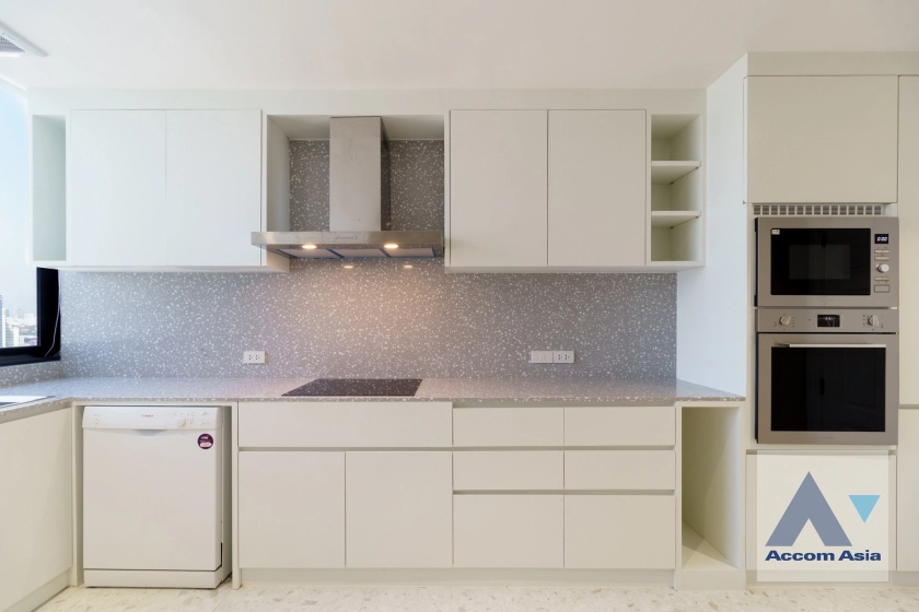 7  4 br Condominium For Rent in Sukhumvit ,Bangkok BTS Phrom Phong at Ruamsuk Condominium AA42145