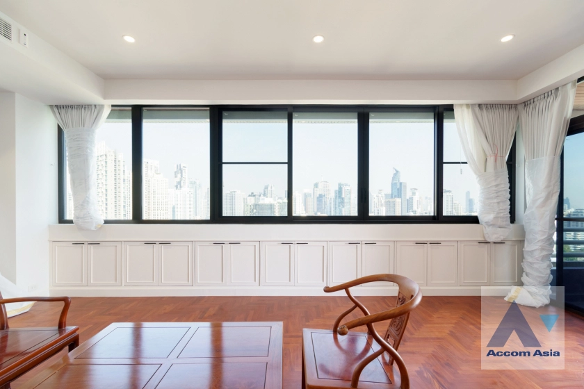 11  4 br Condominium For Rent in Sukhumvit ,Bangkok BTS Phrom Phong at Ruamsuk Condominium AA42145