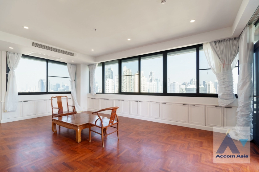  1  4 br Condominium For Rent in Sukhumvit ,Bangkok BTS Phrom Phong at Ruamsuk Condominium AA42145