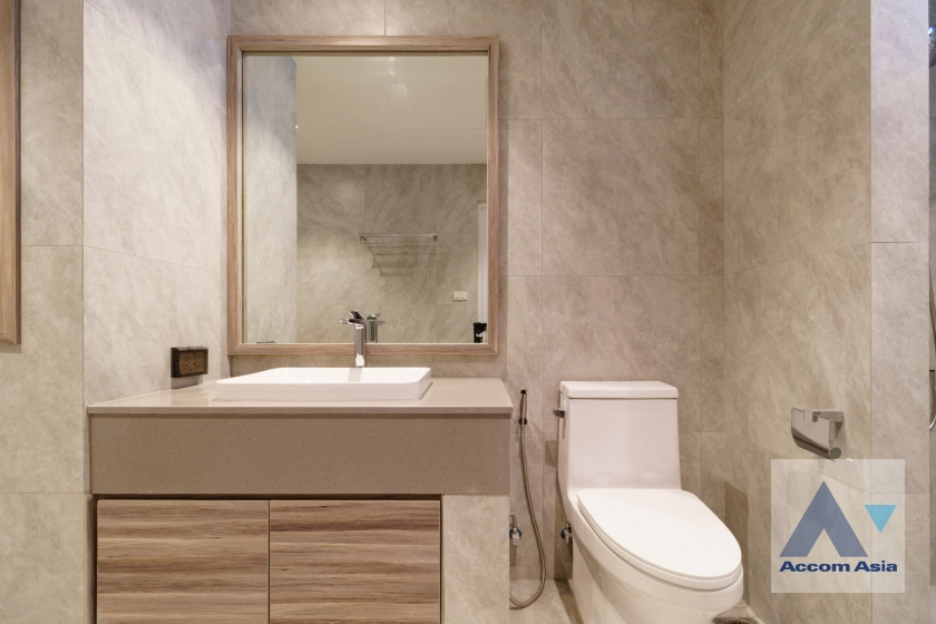 16  4 br Condominium For Rent in Sukhumvit ,Bangkok BTS Phrom Phong at Ruamsuk Condominium AA42145