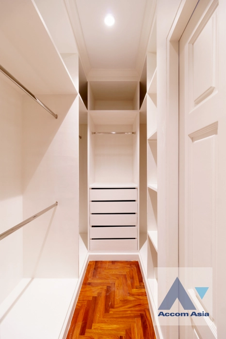 20  4 br Condominium For Rent in Sukhumvit ,Bangkok BTS Phrom Phong at Ruamsuk Condominium AA42145