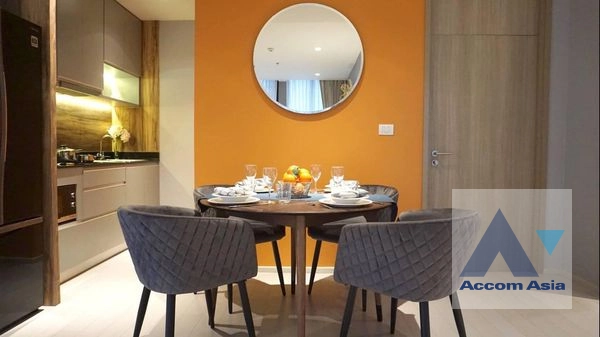 unitFully Furnished |  2 Bedrooms  Condominium For Rent in Ploenchit, Bangkok  near BTS Ploenchit (AA42152)