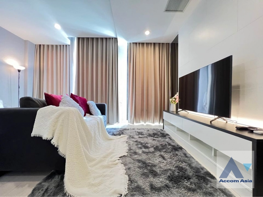Fully Furnished |  Noble Ploenchit Condominium  1 Bedroom for Rent BTS Ploenchit in Ploenchit Bangkok