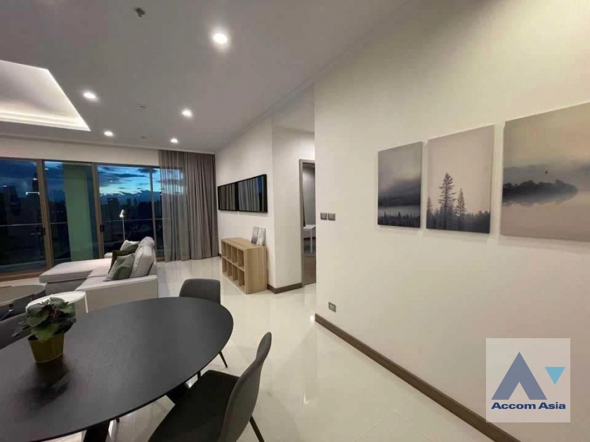 unit 3 Bedrooms  Condominium For Rent & Sale in Sukhumvit, Bangkok  near BTS Phrom Phong (AA42185)