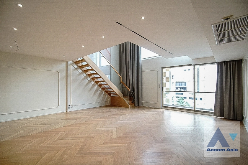 unitDuplex Condo |  2 Bedrooms  Condominium For Sale in Sukhumvit, Bangkok  near BTS Phrom Phong (AA42201)