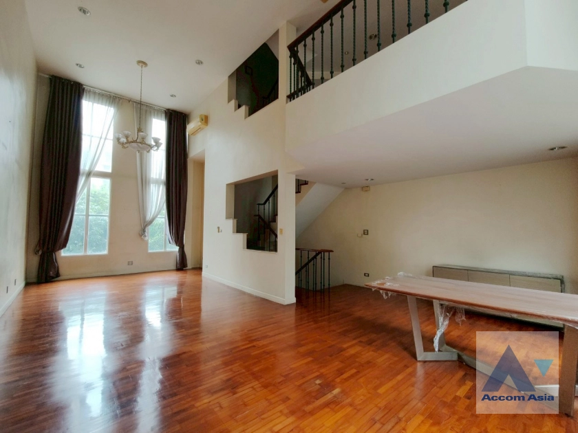 6  4 br House for rent and sale in Sukhumvit ,Bangkok BTS Thong Lo at Baan Klang Krung Thonglor AA42239