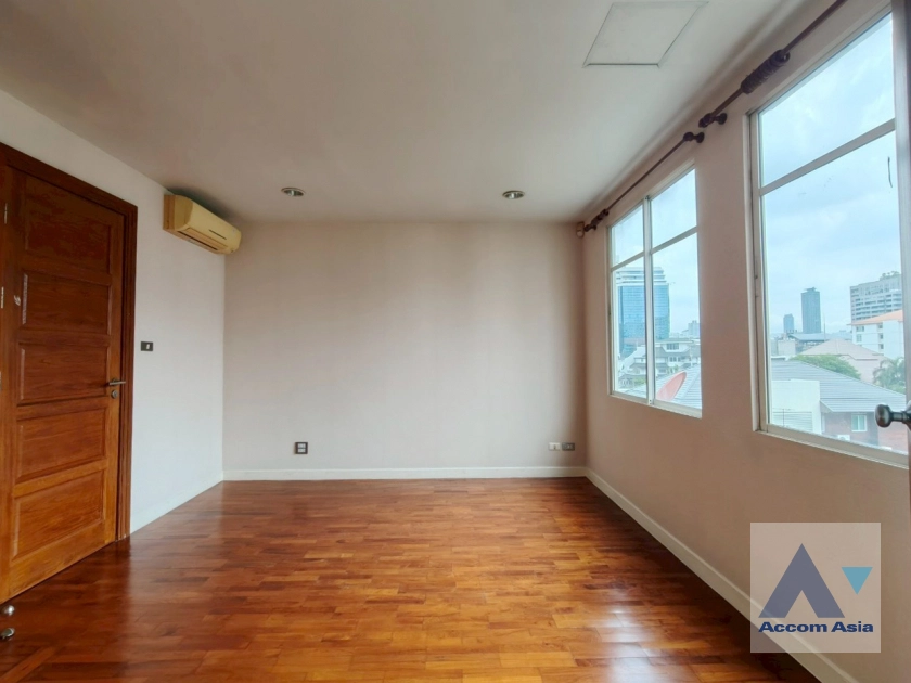 15  4 br House for rent and sale in Sukhumvit ,Bangkok BTS Thong Lo at Baan Klang Krung Thonglor AA42239