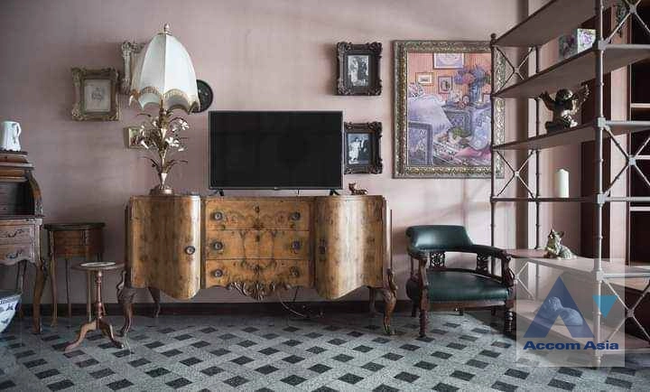  1  3 br Townhouse for rent and sale in Sukhumvit ,Bangkok BTS On Nut at Ban Suan Kasemsuwan AA42245