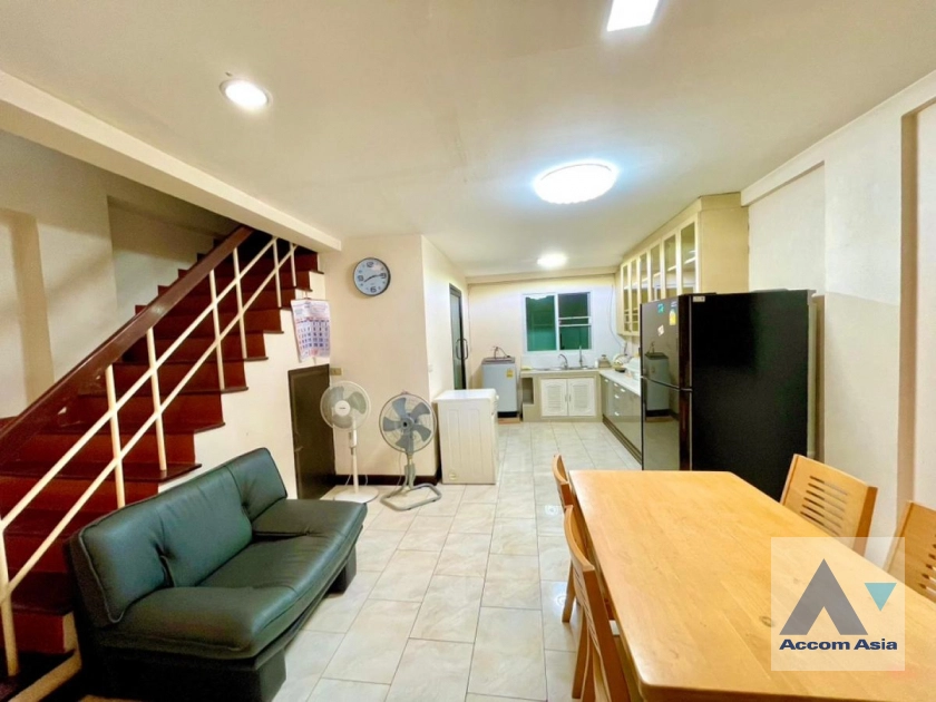 16  4 br Townhouse For Rent in Sukhumvit ,Bangkok BTS Phra khanong at Regent 71 AA42246