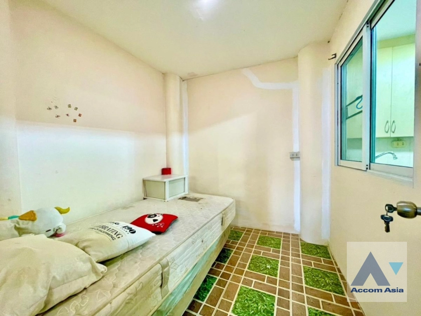 22  4 br Townhouse For Rent in Sukhumvit ,Bangkok BTS Phra khanong at Regent 71 AA42246