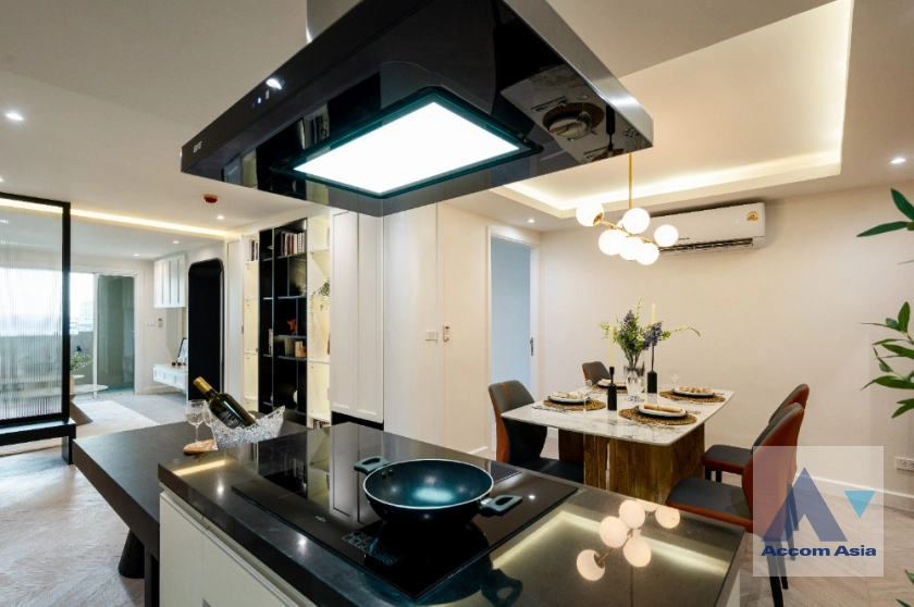 6  3 br Condominium For Sale in Sukhumvit ,Bangkok BTS Ekkamai at Le Nice Ekamai AA42253