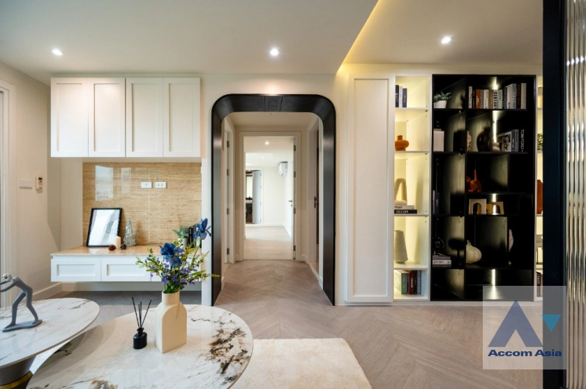 13  3 br Condominium For Sale in Sukhumvit ,Bangkok BTS Ekkamai at Le Nice Ekamai AA42253