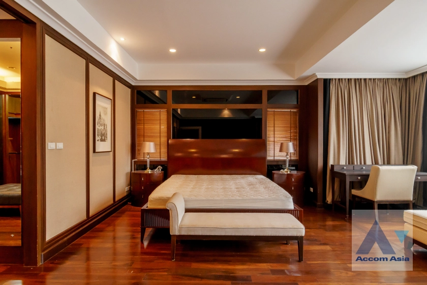 22  3 br House for rent and sale in Ramkhamhaeng ,Bangkok MRT Si Kritha at Baan Issara Rama 9 AA42276