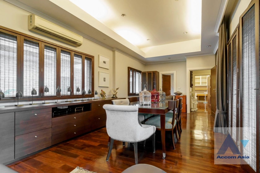 35  3 br House for rent and sale in Ramkhamhaeng ,Bangkok MRT Si Kritha at Baan Issara Rama 9 AA42276