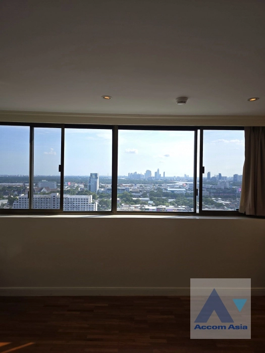 17  3 br Condominium For Rent in Sukhumvit ,Bangkok  at President Park Sukhumvit 24   AA42278