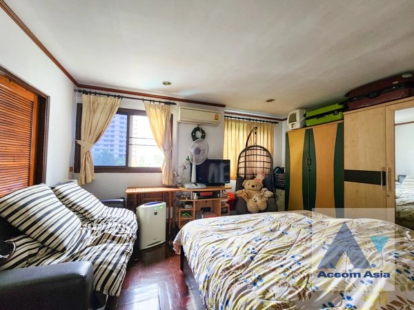 5  3 br Condominium For Sale in Sukhumvit ,Bangkok BTS Thong Lo at The Waterford AA42282