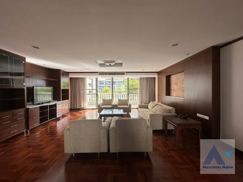  Family Size Residence Starting at 280 Sqm Apartment  3 Bedroom for Rent BTS Phrom Phong in Sukhumvit Bangkok