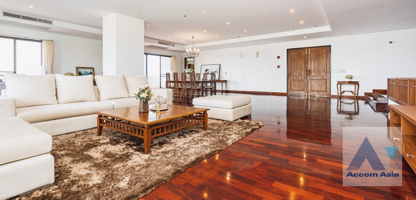 4  4 br Apartment for rent and sale in Sathorn ,Bangkok BRT Thanon Chan at Spacious Residence Situated on Chan Road AA42315