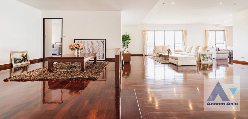 5  4 br Apartment for rent and sale in Sathorn ,Bangkok BRT Thanon Chan at Spacious Residence Situated on Chan Road AA42315