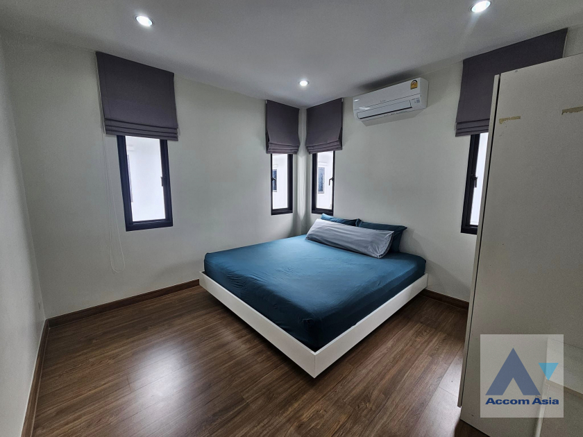 11  4 br House For Rent in Pattanakarn ,Bangkok ARL Ban Thap Chang at H-CAPE Serene Bangna-Sukaphiban 2 AA42350