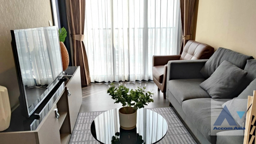 unit 1 Bedroom  Condominium For Sale in Sukhumvit, Bangkok  near BTS Thong Lo (AA42358)