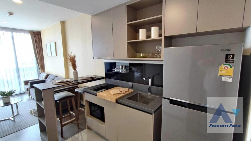 unit 1 Bedroom  Condominium For Sale in Sukhumvit, Bangkok  near BTS Thong Lo (AA42358)